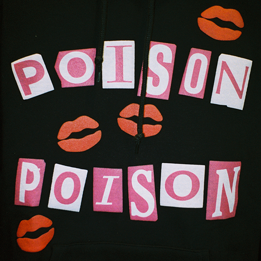 POISON POISON HOODIE (BLACK) Detail