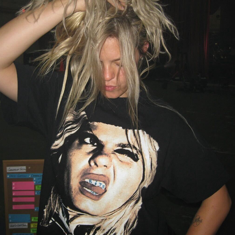 BITE ME - Reneé Rapp Official Store